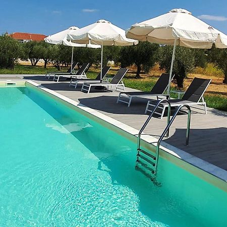 סארטי Eleonas Suites מראה חיצוני תמונה