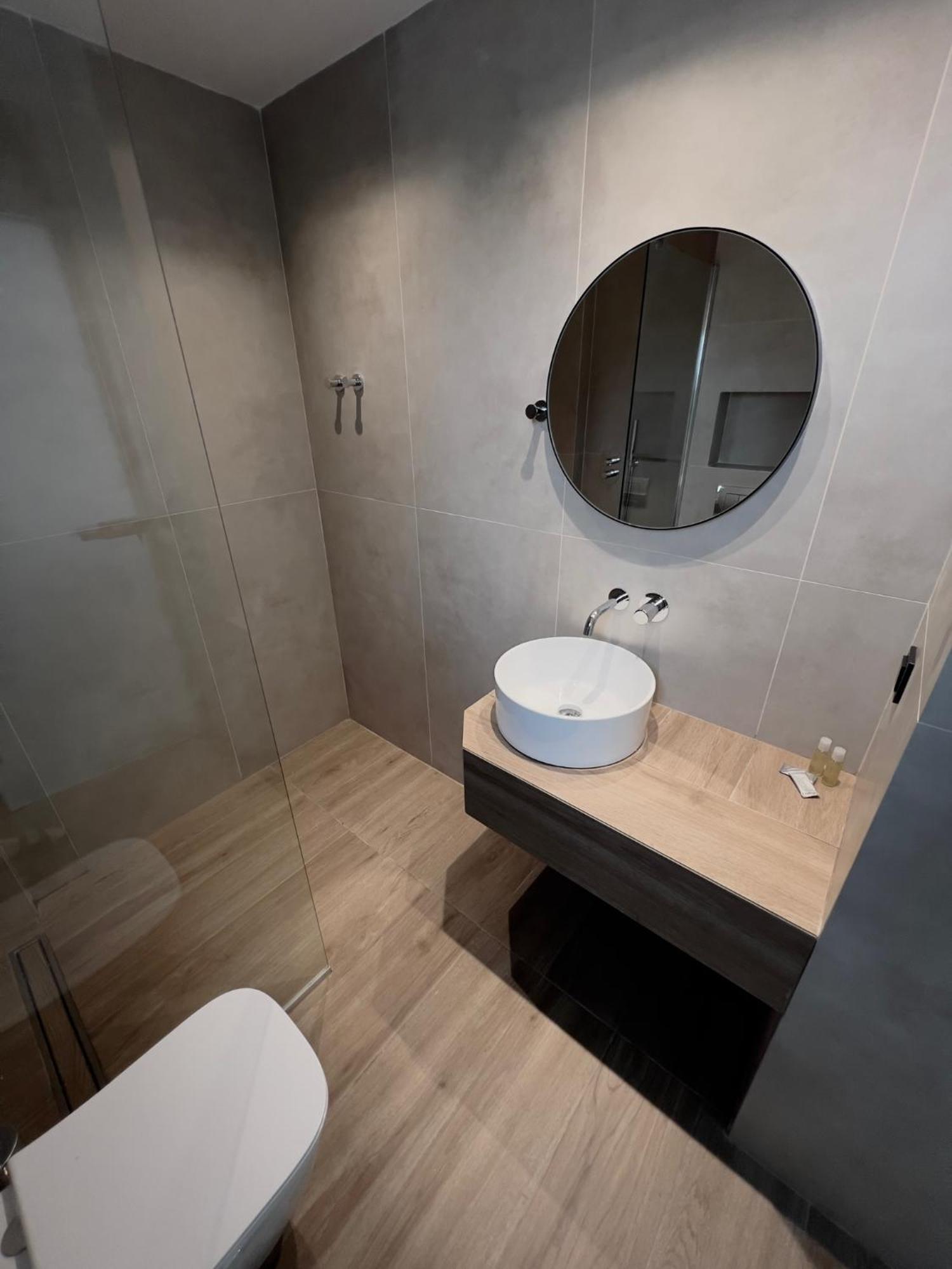 סארטי Eleonas Suites מראה חיצוני תמונה